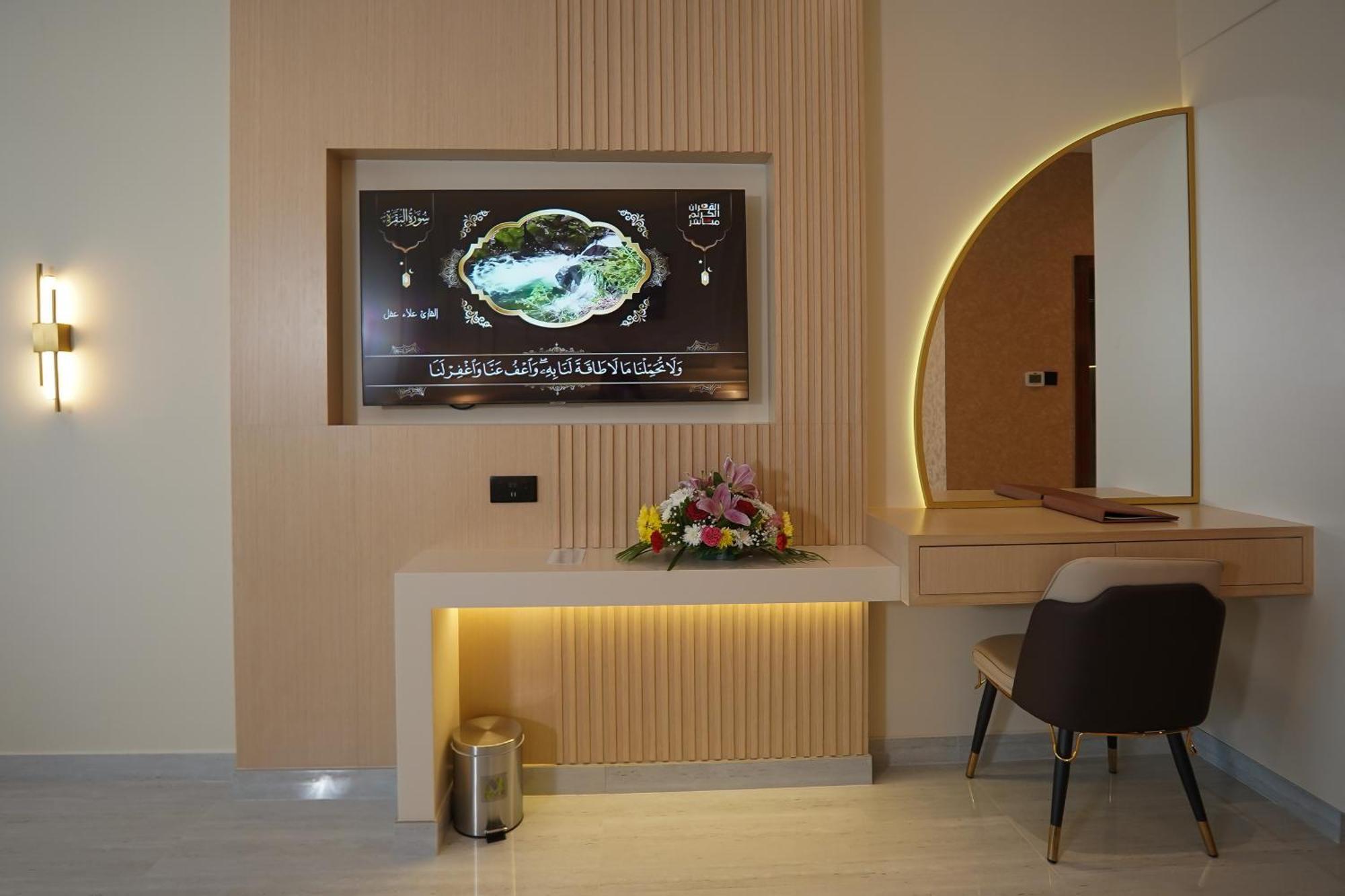Concorde Creek View Hotel Bur Dubai Exterior photo