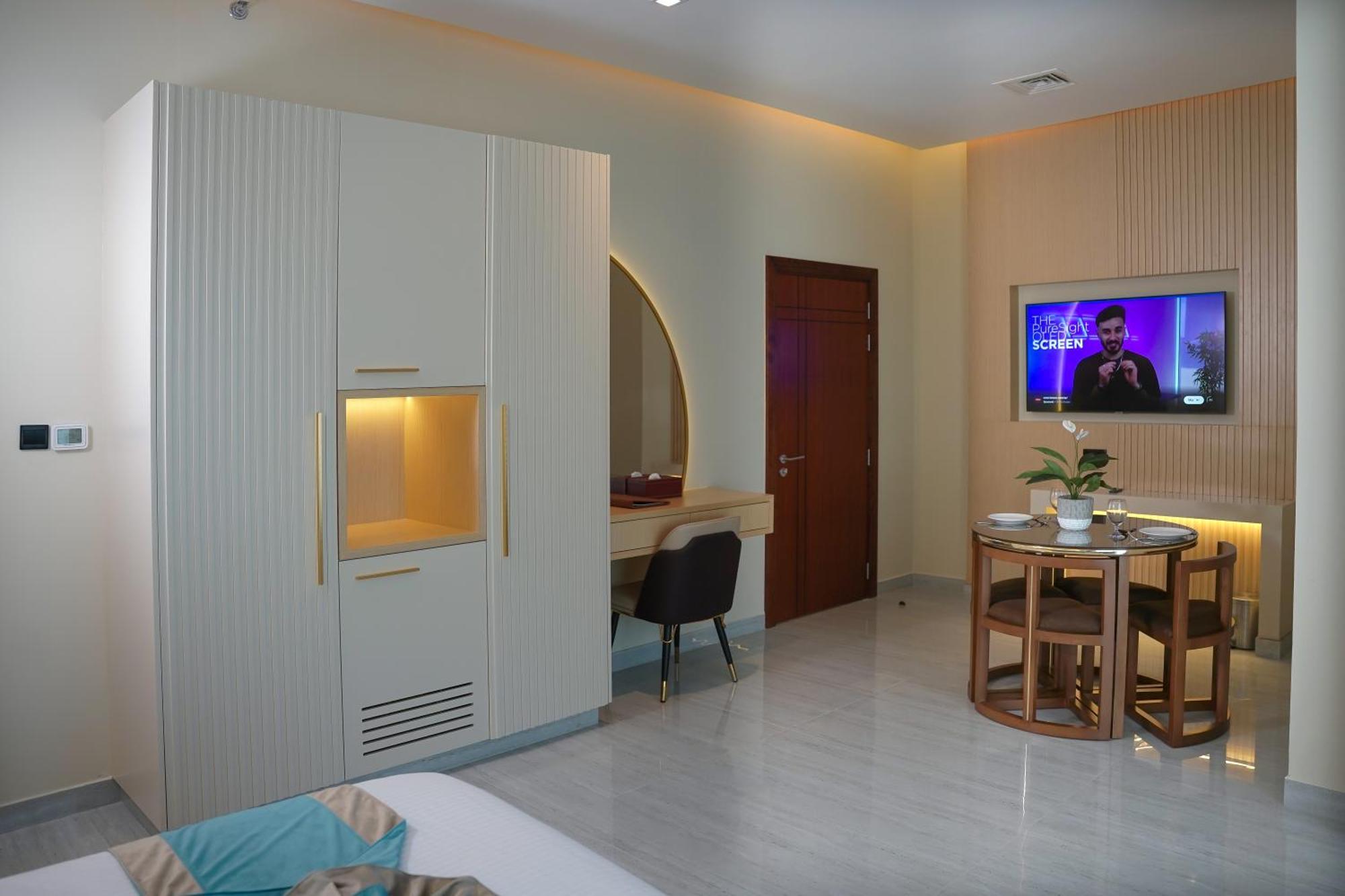 Concorde Creek View Hotel Bur Dubai Exterior photo